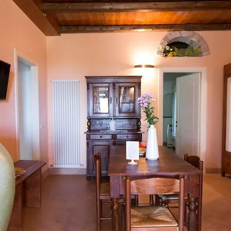 Casali Costadoro 4* Acquaviva Picena