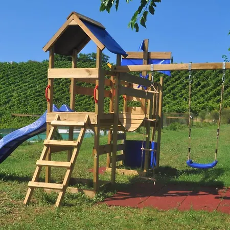 Casali Costadoro 4* Acquaviva Picena